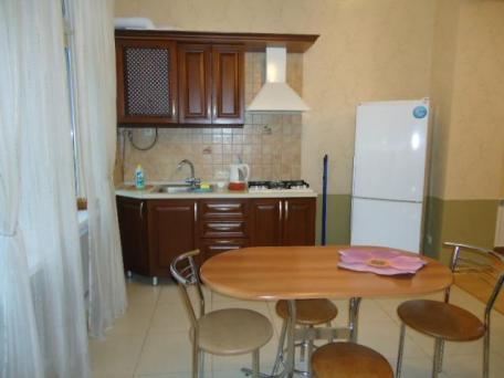 Ялта ул. Партизанская 1к. люкс от хозяина до Набережной 100 метров